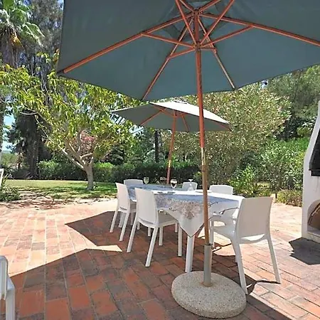 Fantastic Vacation Getaway, Private Tennis Court Golf Practice Facility ALGARVE